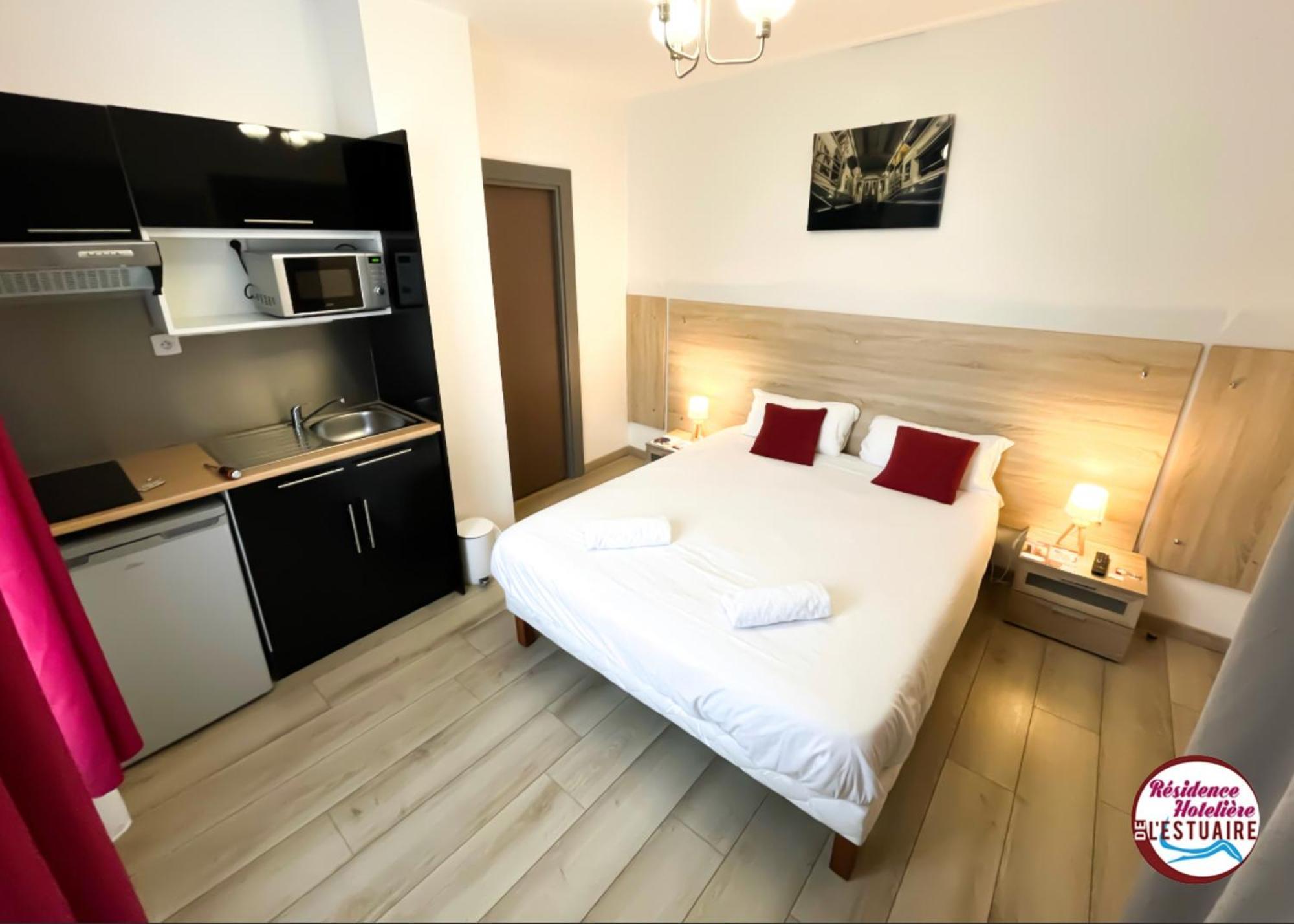 Residence Hoteliere De L'Estuaire Хавър Екстериор снимка