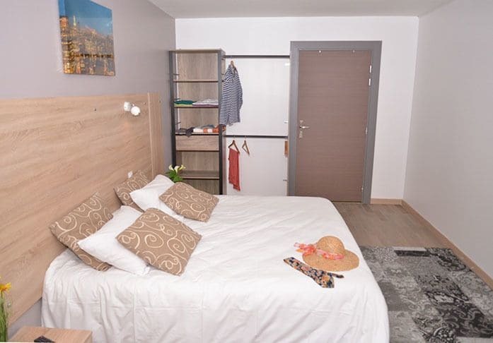 Residence Hoteliere De L'Estuaire Хавър Екстериор снимка